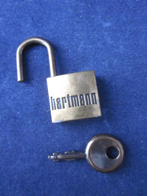 HARTMANN LUGGAGE Brass Lock Padlock & Key ~ EXCELLENT