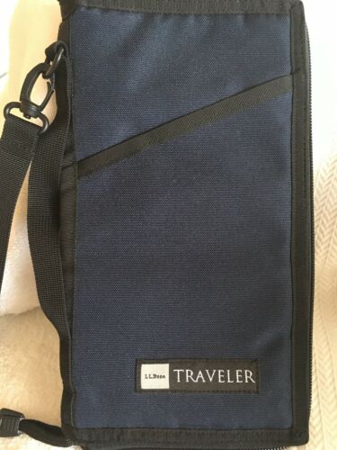 LL Bean Traveler Bag NWOT. Navy