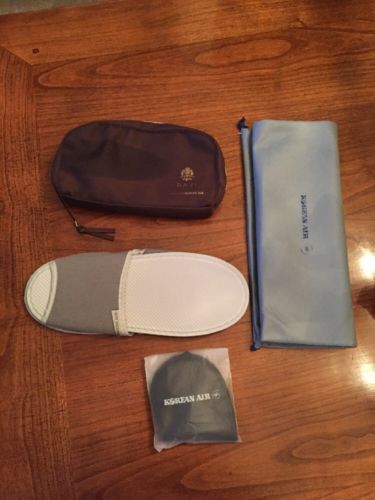 DAVI Napa Korean Air Travel Kit Slippers Eyeshades And Shoe Bag