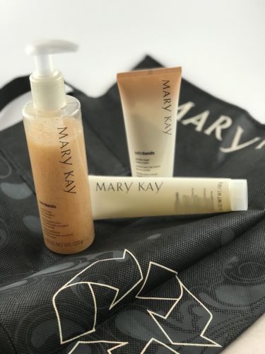 Mary Kay Satin Hands Vanilla Sugar PLUS Free MK Eco-Shopping Tote