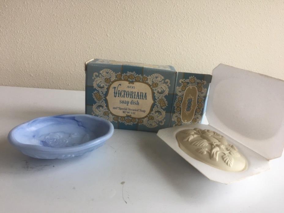 AVON  1978  VICTORIANA  BLUE SOAP  DISH  &  SOAP