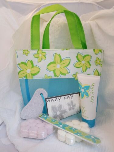 New Mary Kay 6 pc Mint Blossom Foot Scrub Set