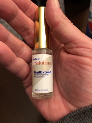 Senegence SeneDerm Solutions Nail Extend Nail Strenghter And Lenghthener