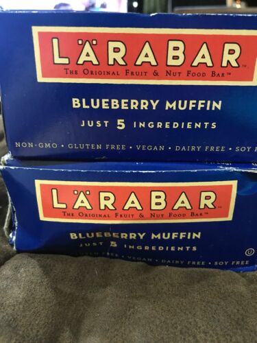 LARABAR BLUEBERRY MUFFIN  HEALTH NUTRITION  BARS 32 Bars