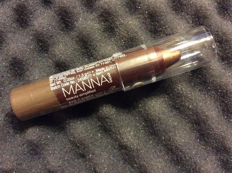 Manna Priming Shadow Stick in Smore