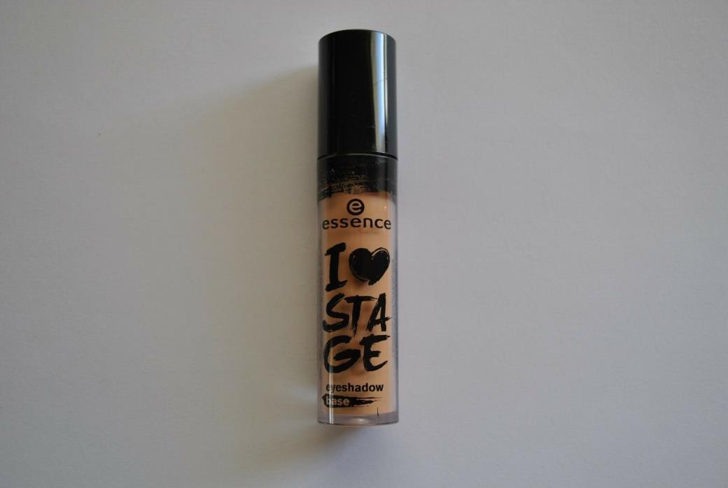 1 x Essence Cosmetics I Love Stage Eyeshadow Base 0.13 fl oz / 4 ml