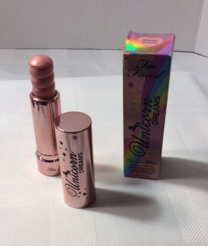 Too Faced Unicorn Dreams Unicorn Horn Mystical Effects Highlighting Stick.