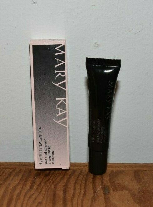 New Mary Kay Concealer Ivory 1 .3oz in Box 023467