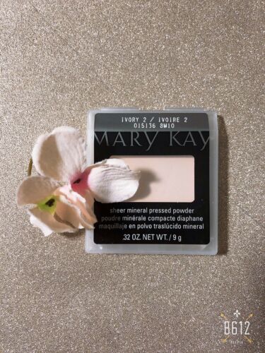 Mary Kay Sheer Mineral Pressed Powder Ivory 2.