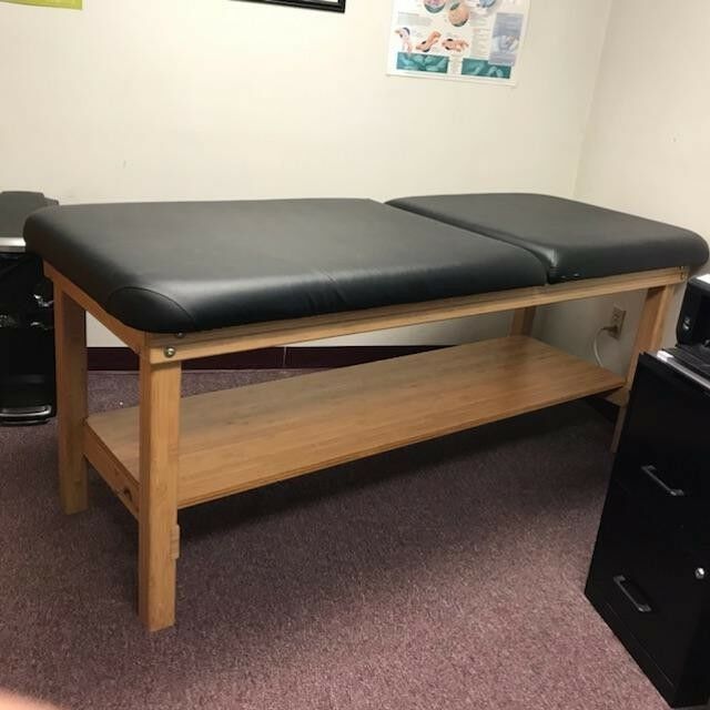 MASSAGE TABLE by OAKWORKS   EXCELLENT CONDITION