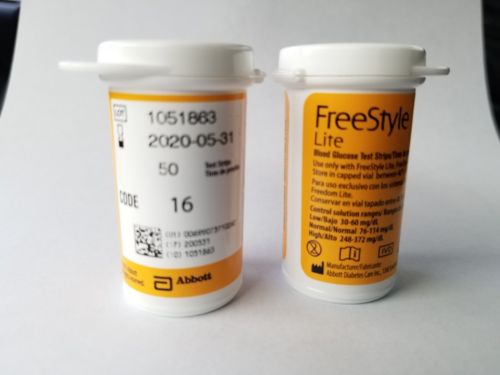 FreeStyle Lite Blood Glucose Test Strips 100 total (2 x 50ct) Expire 2020