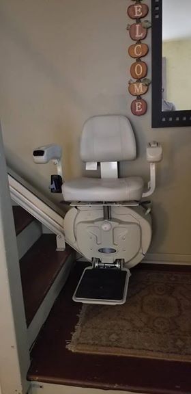 EASY CLIMBER, SAVARIA SL- 1000, twelve step Straight Stairlift