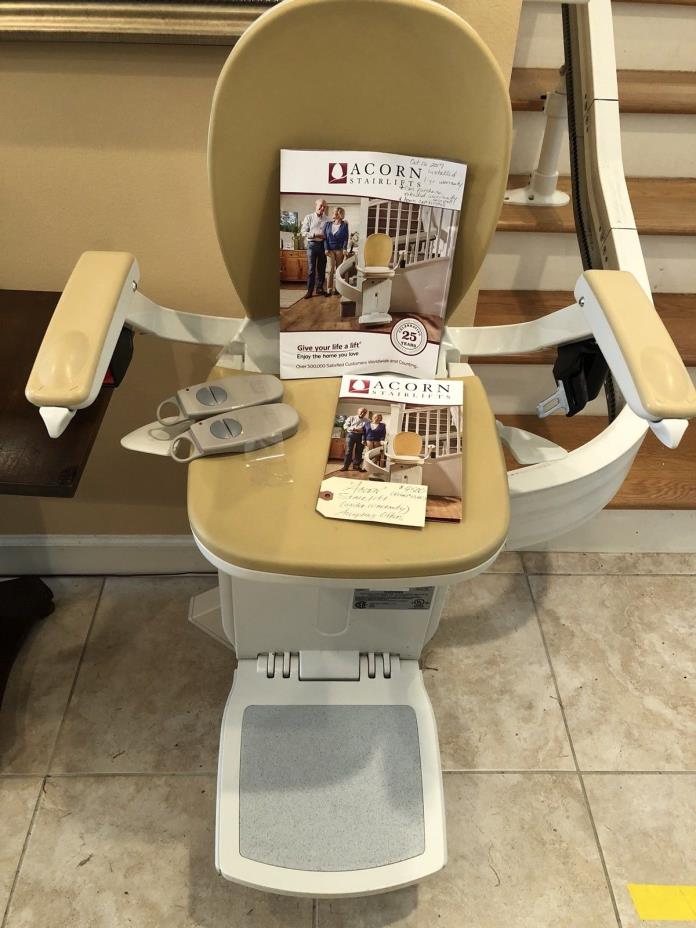 Acorn Stairlift Chair Lift with 2 Curves (GLW)