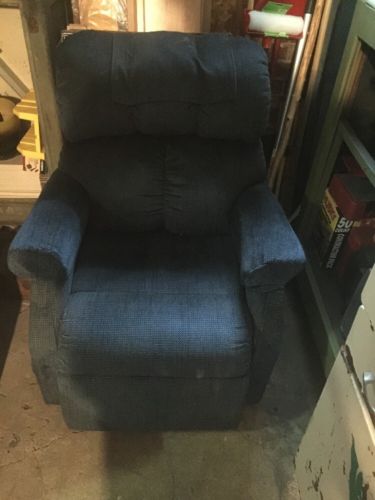 Small Multicolored Blue Recliner/Lift Chair W/Remote