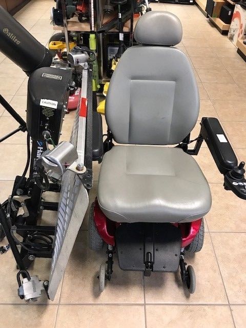 Pride Jazzy Select Electric Power Wheelchair - W/ Harmar Motorized Lift