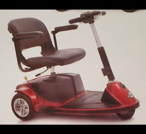 New SCOOTER RIVO Pride Traveller, RED, 3-Wheel Electric Scooter Unused & Perfect
