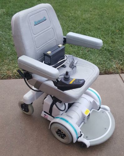 Hoveround MPV5 Power Chair Excellent Condition w/ New Batteries and Charger