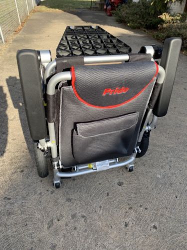 New Pride Mobility JAZZY PASSPORT folding, compact and lightweight PowerChair