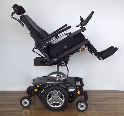 Permobil M300 power wheelchair - Loaded, ROHO cushion, seat lift, F3-F5