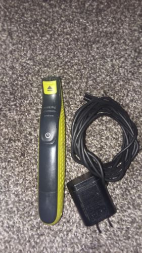 philips norelco oneblade (includes the charger)