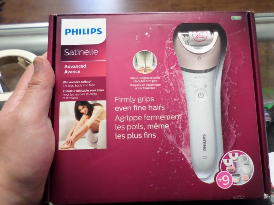 Philips BRE640/00 Satinelle Advanced Wet Dry Epilator, White