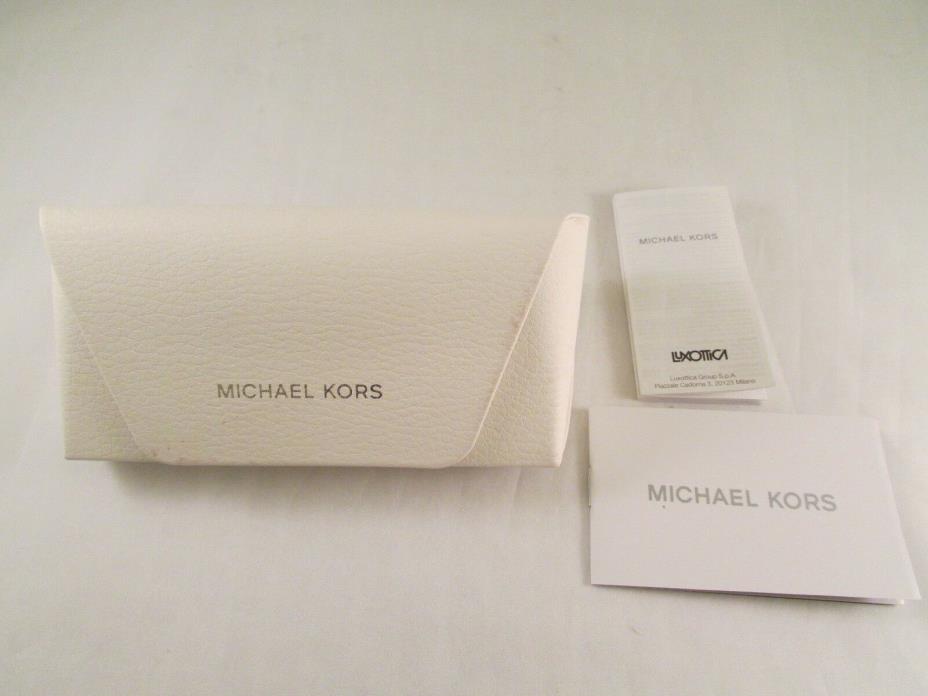 MICHAEL KORS White Pebbled Eyeglass Hard Case Snap Closure Excellent Condition