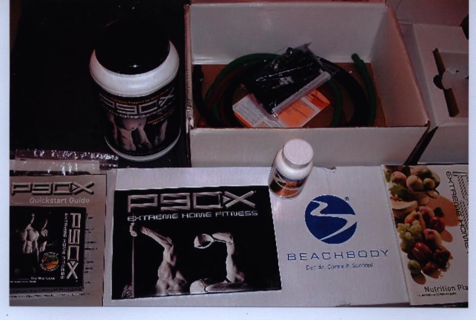 P90X Extreme Home Fitness Deluxe Workout Equipment and Materials Set; Great!
