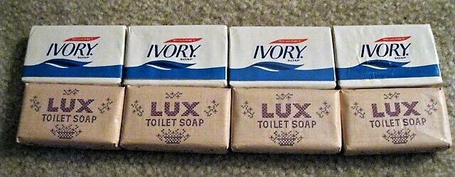 8 Bar 4 LUX and 4 IVORY Soap Lot Vintage in Deluxe Travel Size - NEW