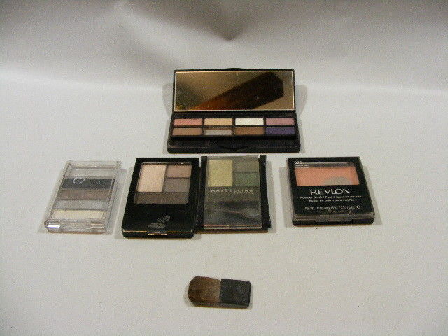 Lot Used Makeup Eye shadow Maybelline Revlon Estee Lauder 5 Pieces
