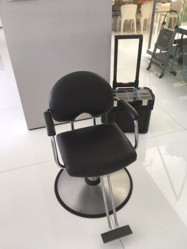 PICK UP ONLY - USED Belvedere Barber / Styling / Salon / Hair Chair ( Lot Of 4 )