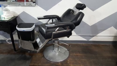 Barber chair used
