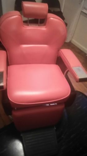 2 Red Hydraulic Barber Chairs With Barber Mats.In New condition $225 each