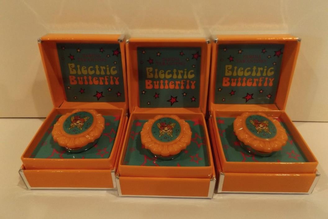 TARINA TARANTINO ELECTRIC BUTTERFLY CAMEO LIPGLOSS RING SET OF 3 NEW IN BOX