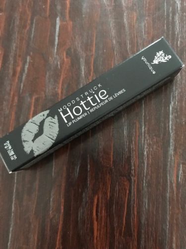 New Younique Moodstruck Original Hottie Lip Plumper NIB Free Shipping