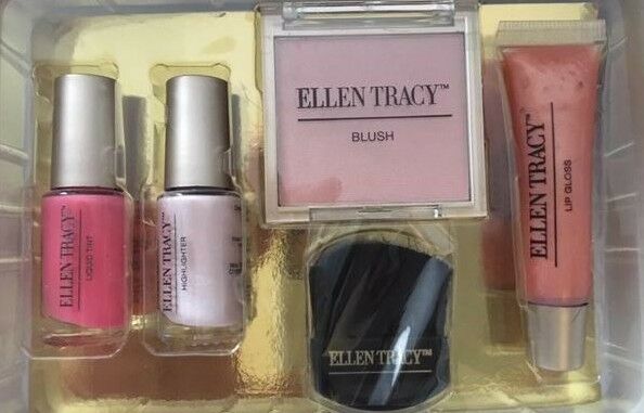 Ellen Tracy Cosmetic Set 5 pc.
