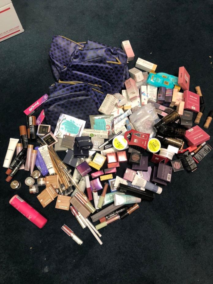 Large Lot of 150 Ipsy Make Up and Beauty Products Gift + 25 November Bags