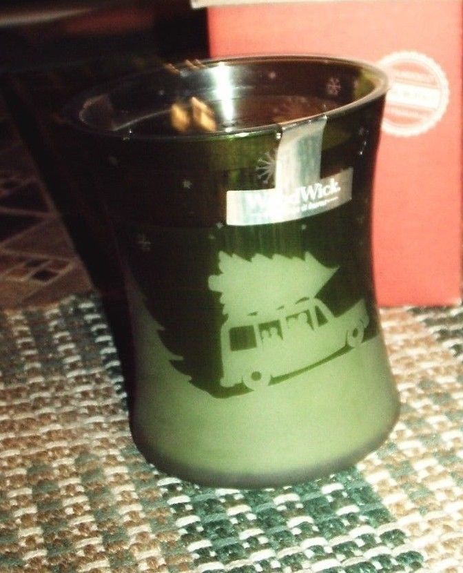 Woodwick Christmas Scenic Jar Candle Special Edition Evergreen Woody  9.7 OZ