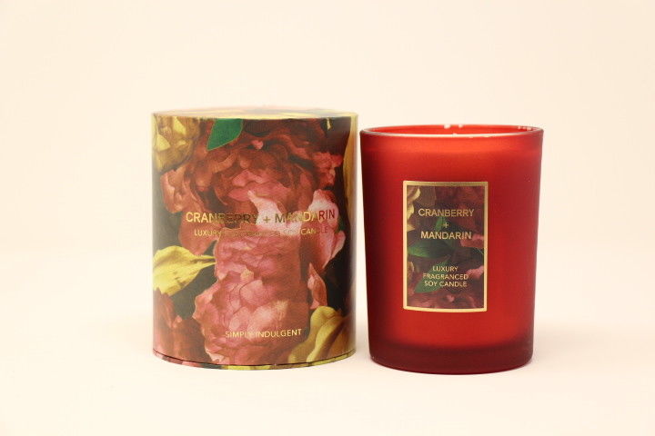 Simply Indulgent Scented Candle - Cranberry and Mandarin