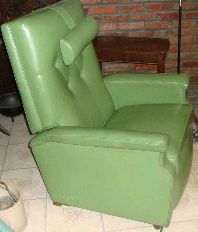Vintage Niagara Vibrating Massage Chair