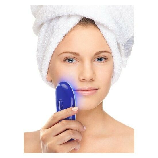 CONAIR TRUE GLOW ACNE BLUE LIGHT THERAPY SYSTEM - ACNE TREATMENT