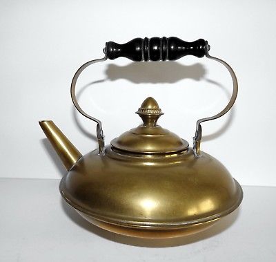 Vintage Brass Tea Kettle Pot with Acorn Finial on Lid, Wood Handle, 6 1/2