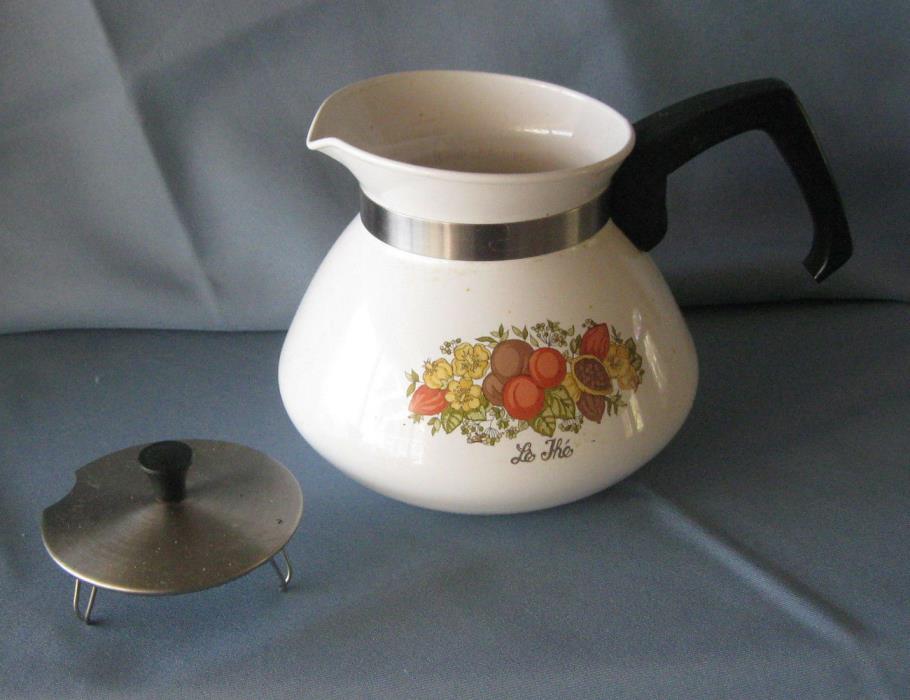 Vintage Corning Ware Spice of Life 6 Cup Tea Pot Stainless Steal lid USA