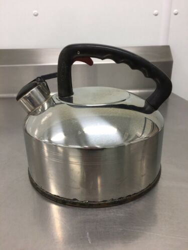 Vtg West Bend whistling Tea Kettle tea pot  Stainless Steel w/ Copper 2.5 Qt USA
