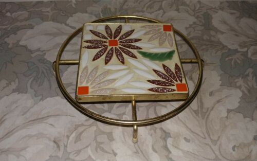 Vtg Tile Trivet w/ Metal Footed Stand