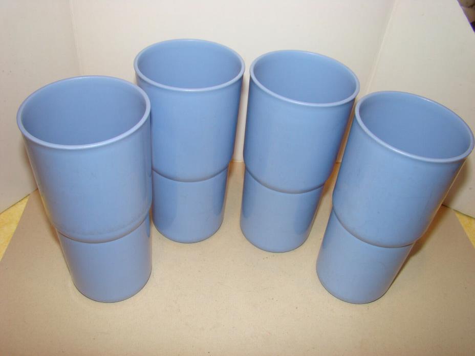 TUPPERWARE Set of 4  Blue Tumblers 18 oz J Nesting Stacking #2413-A -EUC