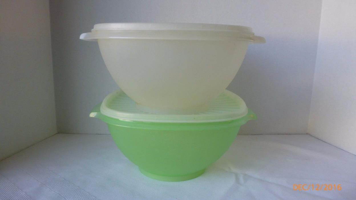 Vintage Tupperware Servalier Bowls Mixing Bowl Green Clear Set of 2 with Seals