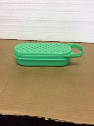 Vintage Tupperware Hand Grater 1374 1375 Green FREE SHIP 2