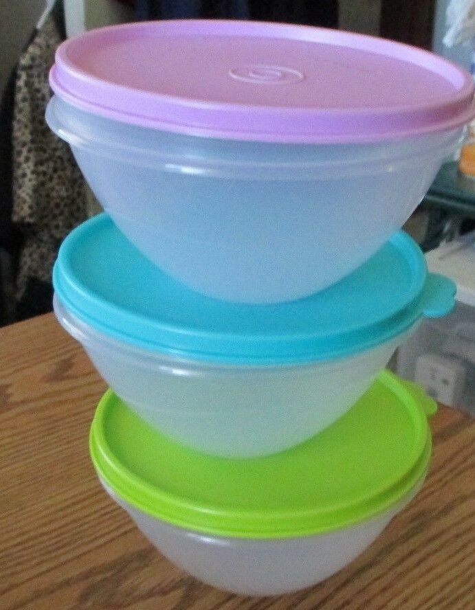NEW IN PACKAGE-TUPPERWARE SET OF 3 SMALL 2 CUP WONDERLIER BOWLS- CLEAR -PURPLE-