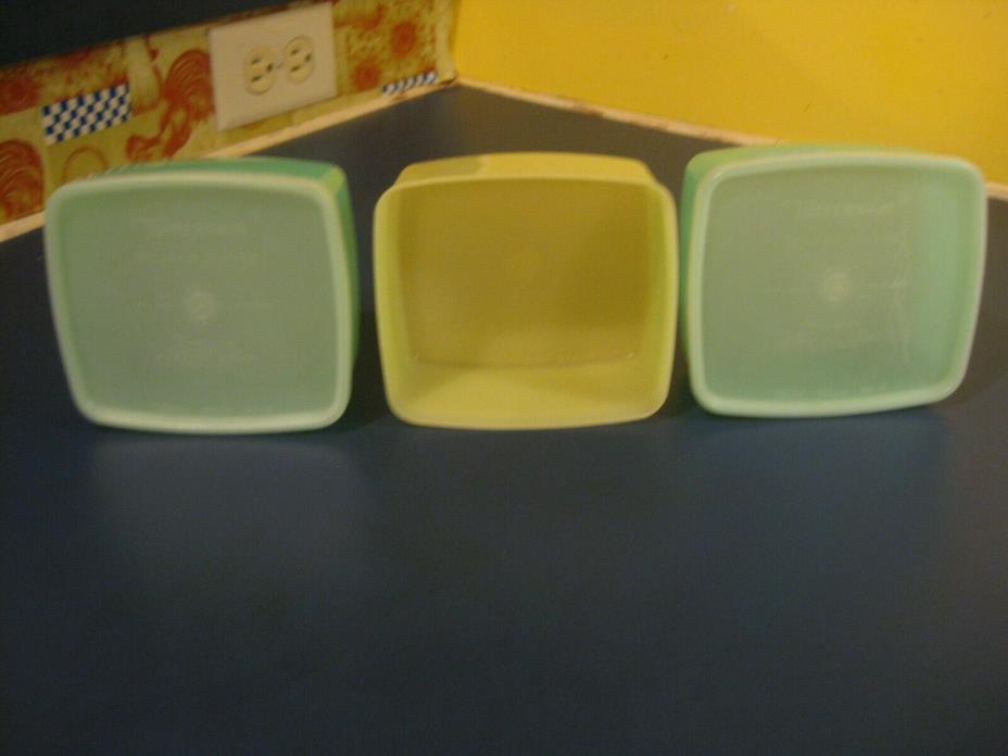 Lot of 3 Vintage Tupperware Square Rounds 311 and 2 Seals/Lids 310 Pastel U.S.A.