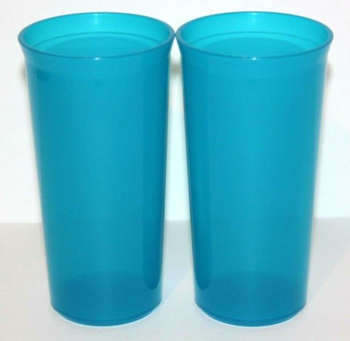 Tupperware Tumbler Cups Straight Sided 9 oz. Set of 2 in Blue